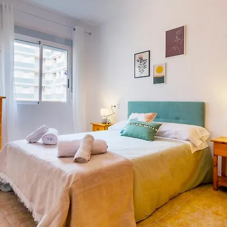 Pink Sunshine Apartment *